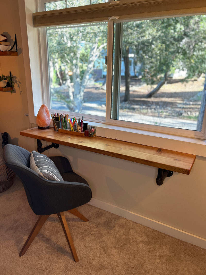 Floating Pipe Desk